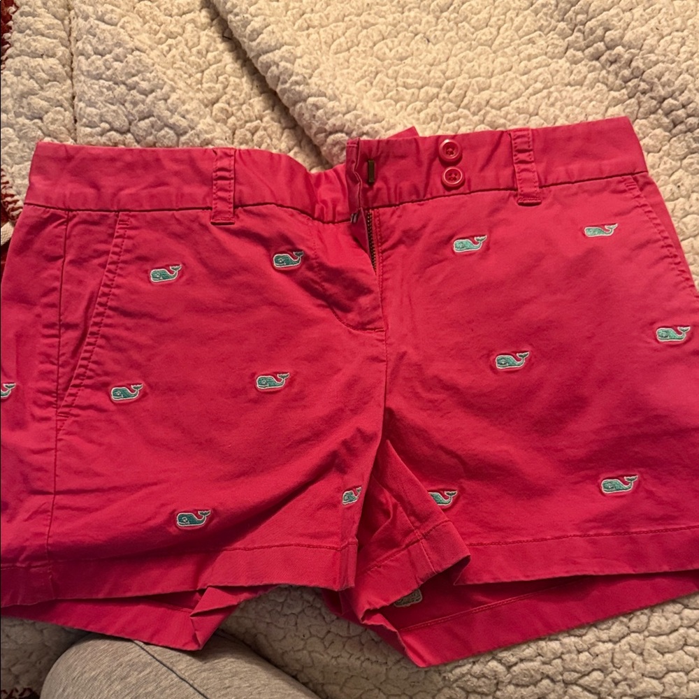Vineyard Vines shorts